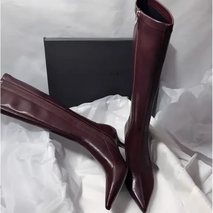 Bottes hautes pointues en cuir pour femmes