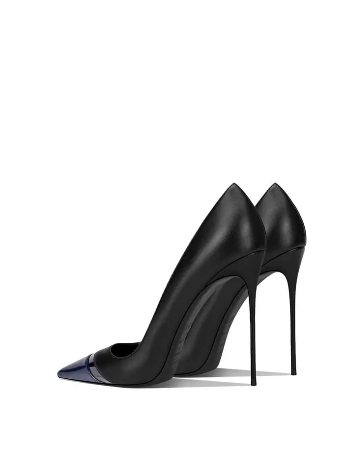 Nouvelles sandales à talons hauts bleu marine à bout pointu et découpes latérales