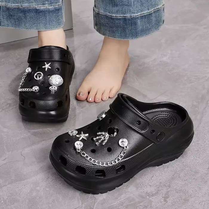 Sandales style Crocs pour femmes