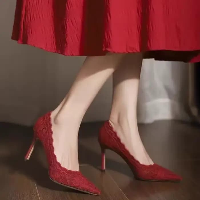 Chaussures de mariage blanches chaussures de mariée Design Sense Niche dentelle pointu talon aiguille peu profond français talons hauts tempérament féminin