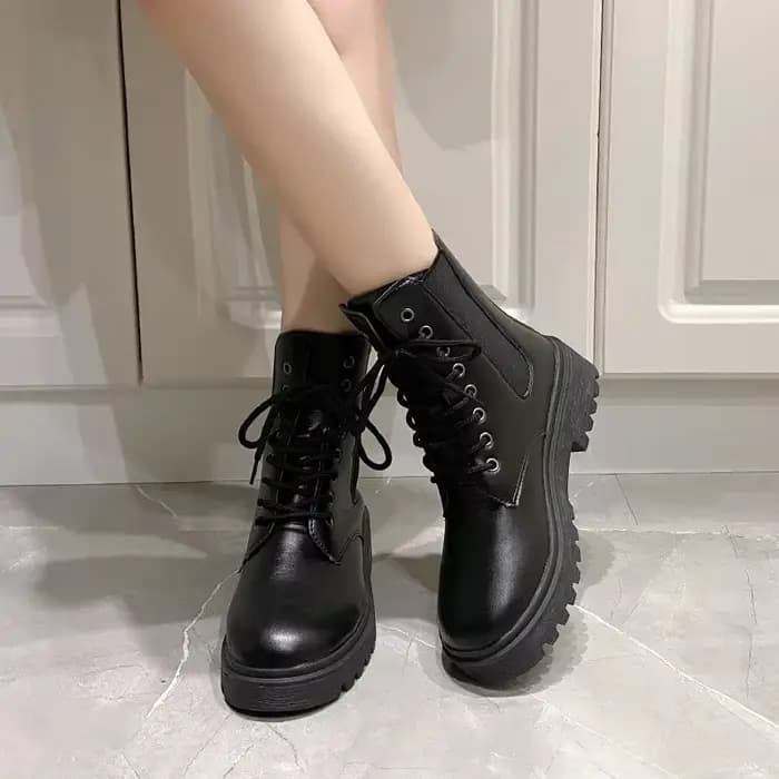Chaussures de moto à bout rond et talon épais