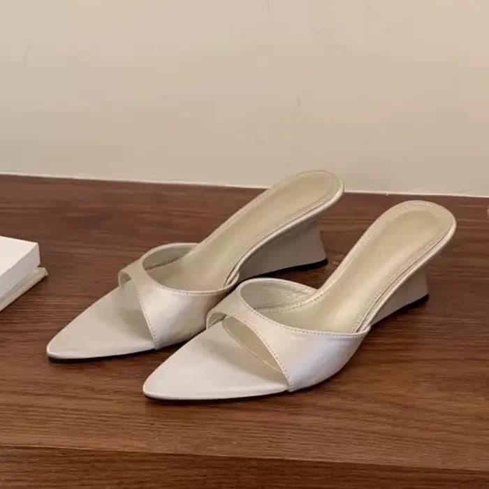 Sandales compensées pour femmes, talons hauts, pantoufles, chaussures de plage de créateur, escarpins de soirée de marque, chaussures de mode, tongs pour femme