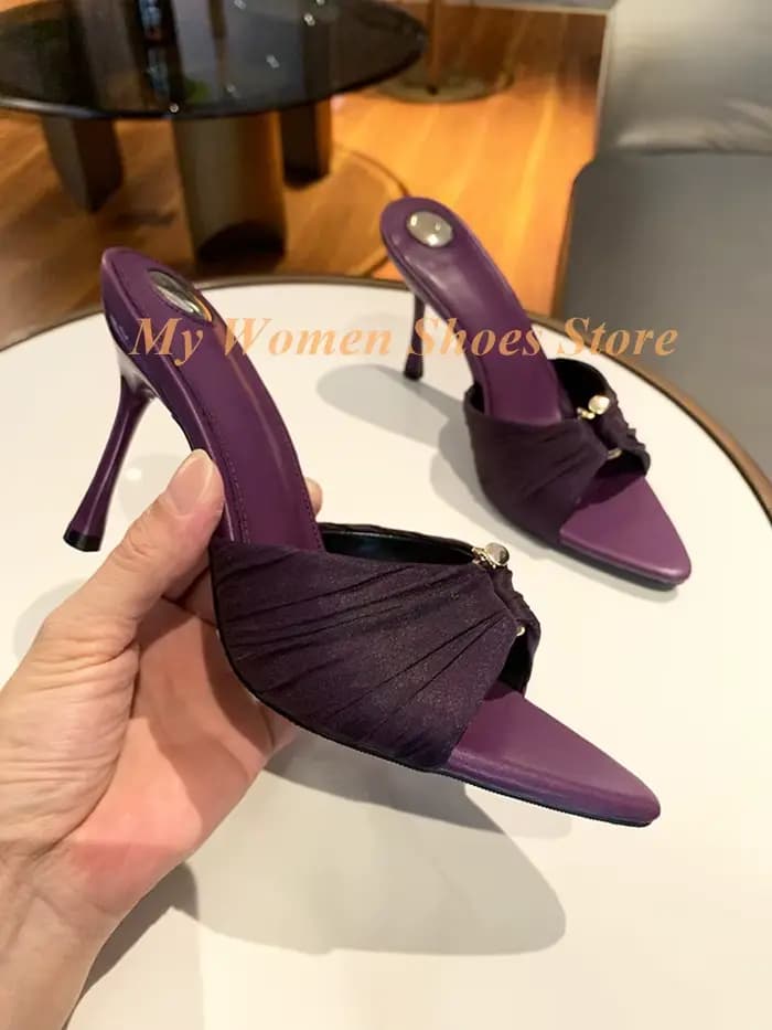 Escarpins plissés violets en maille respirante à bout pointu et talon aiguille fin