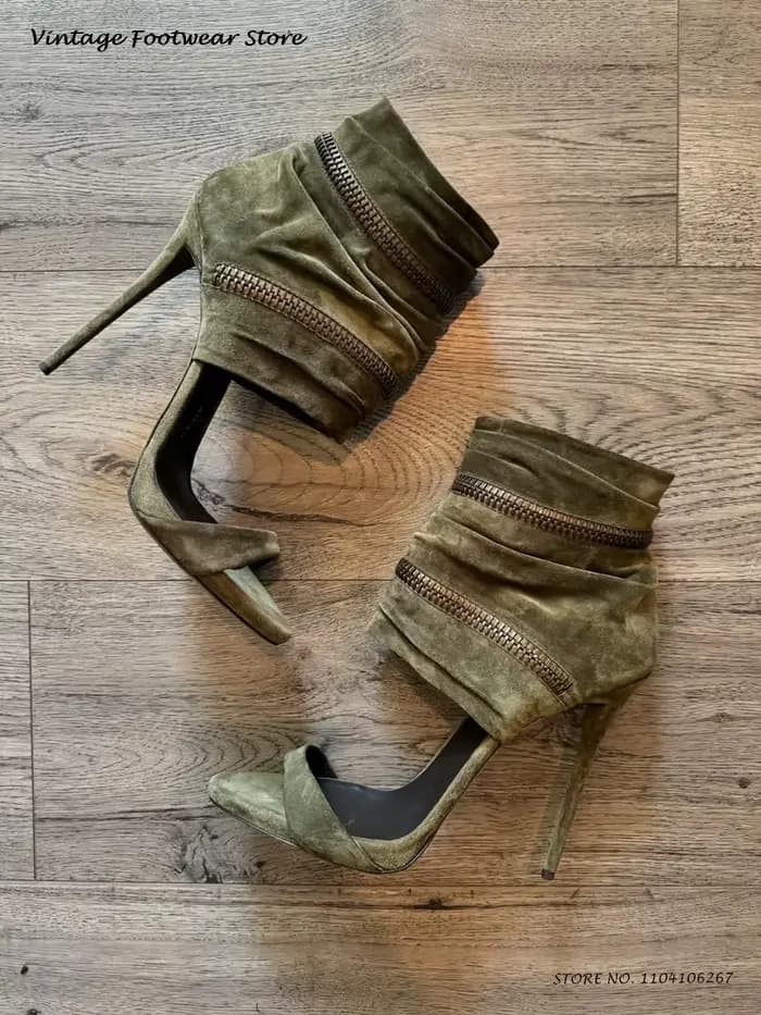 Sandales à talons hauts avec fermeture éclair en daim vert