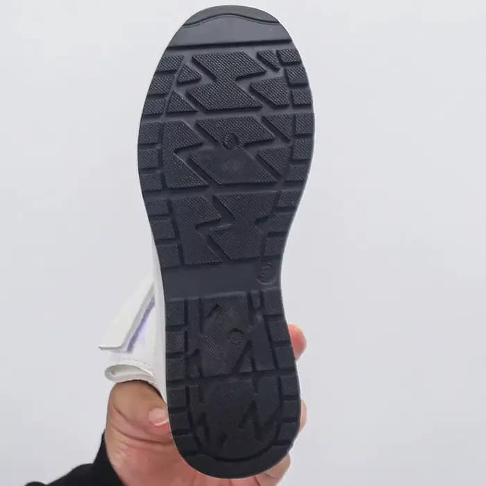 Bout fermé femmes solide sandales à talons compensés mode creux