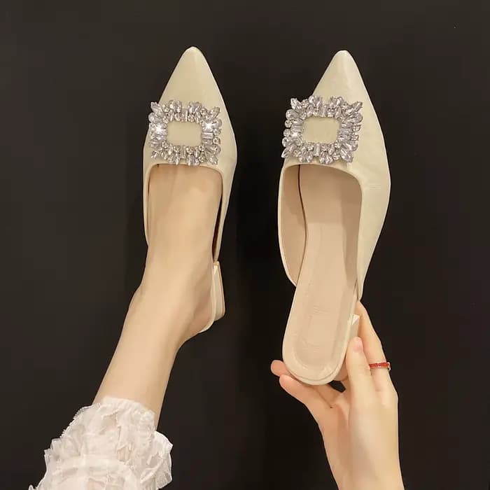 Nouvelles mules pour femmes à bout pointu et talon bas