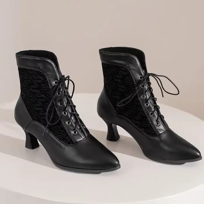 Bottines victoriennes en cuir à lacets pour femmes