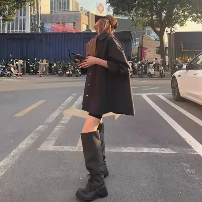 Bottes noires à talon haut et tube long pour femme