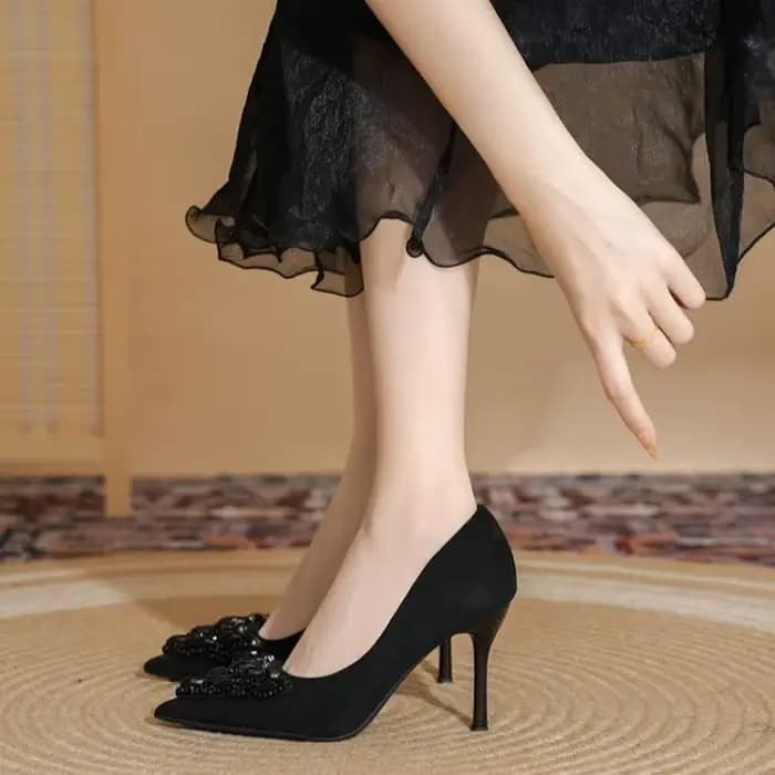 Talons aiguilles Sexy printemps et automne nouvelles chaussures pour femmes à bout pointu