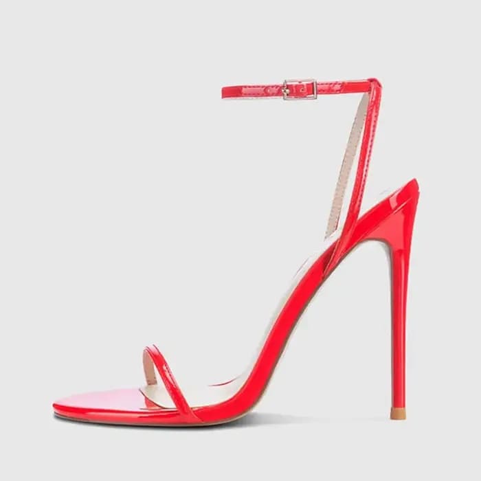 Nouvelles sandales noires européennes et américaines à talons hauts pour femmes