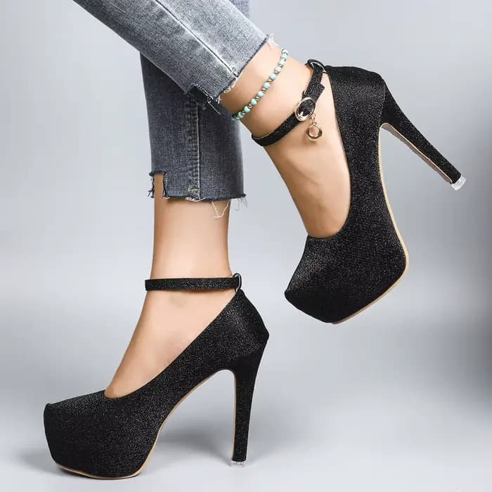 Chaussures à talons hauts pour femmes