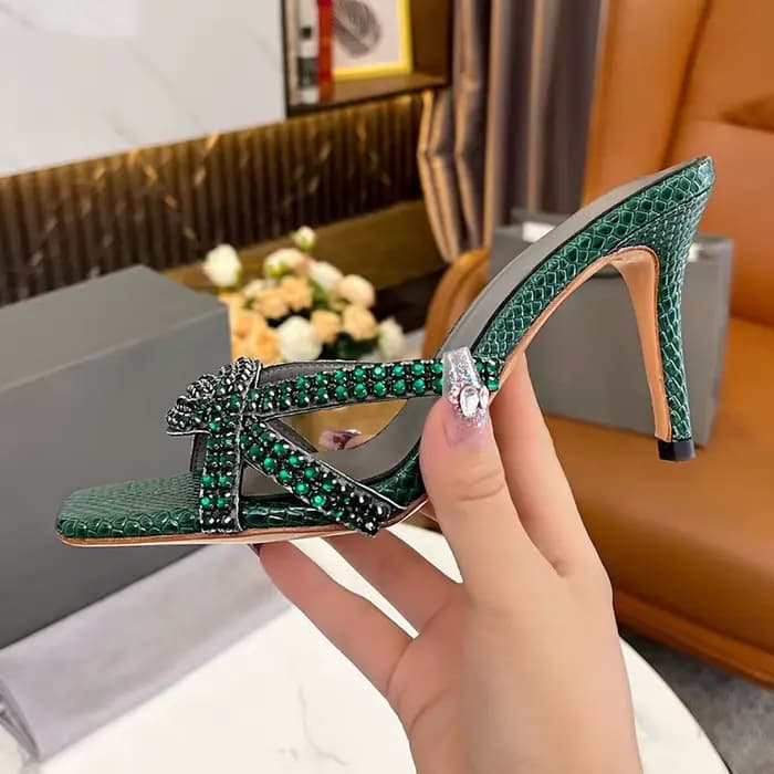 Pantoufles fines à talons hauts et bout carré pour femmes