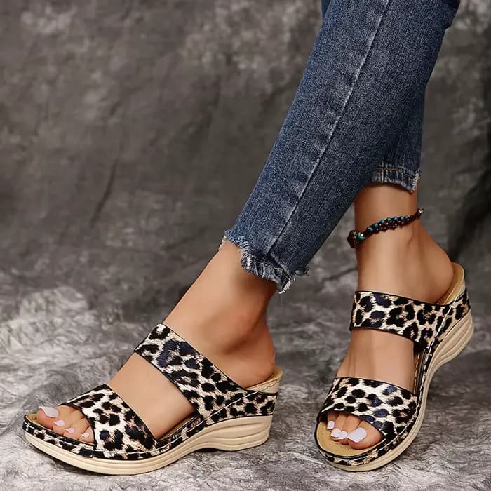 Sandales à talons compensés imprimé léopard pour femmes
