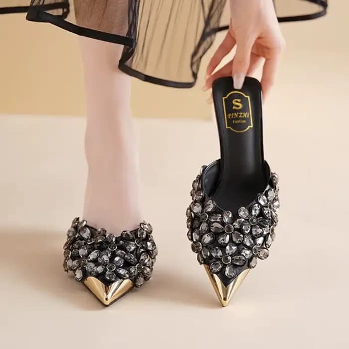 Strass de luxe bout pointu Mules pompes femmes pantoufles été nouvelle mode diapositives concepteur sandales à talons
