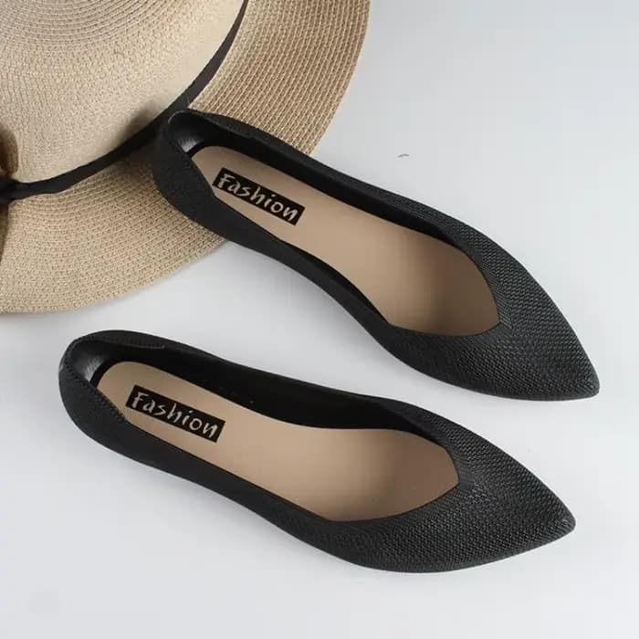 Sandales pointues à semelle plate pour femmes