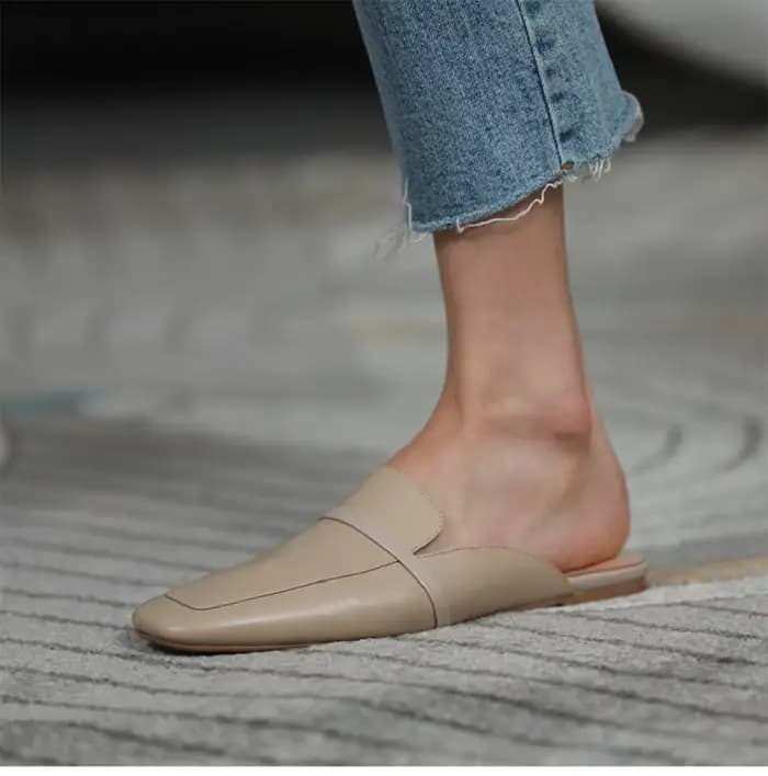 Mules carrées en cuir de vache pour femmes, chaussures plates simples, pantoufles d'extérieur, style concis, printemps, automne
