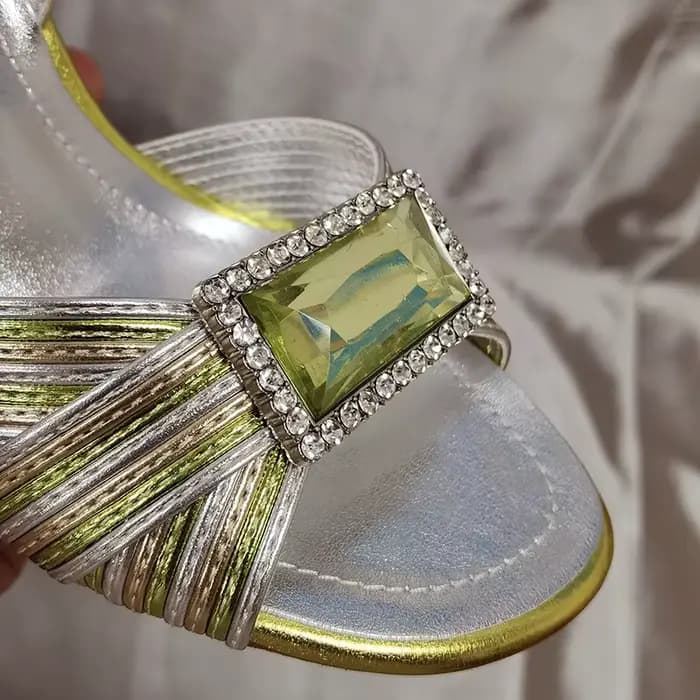 Chaussures Aristocratiques pour Femmes