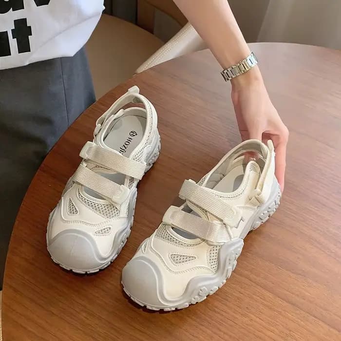 Sandales à talon épais style romain pour femmes
