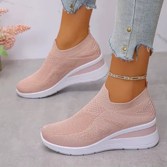 Chaussures de marche compensées respirantes en maille pour femmes