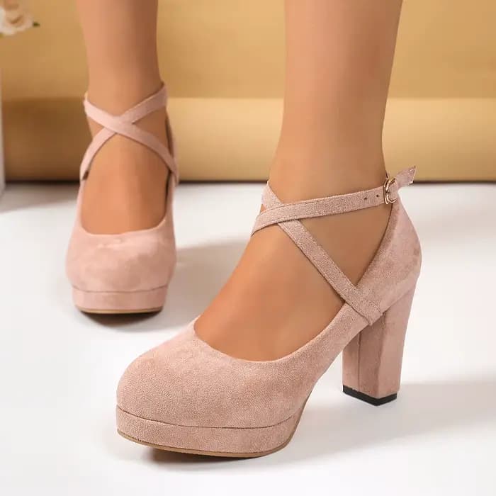 Femmes chaussures sur talons