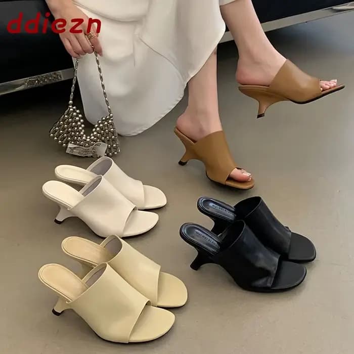 Nouvelles Sandales Décontractées Élégantes à Talons Mi-Hauts pour Femmes