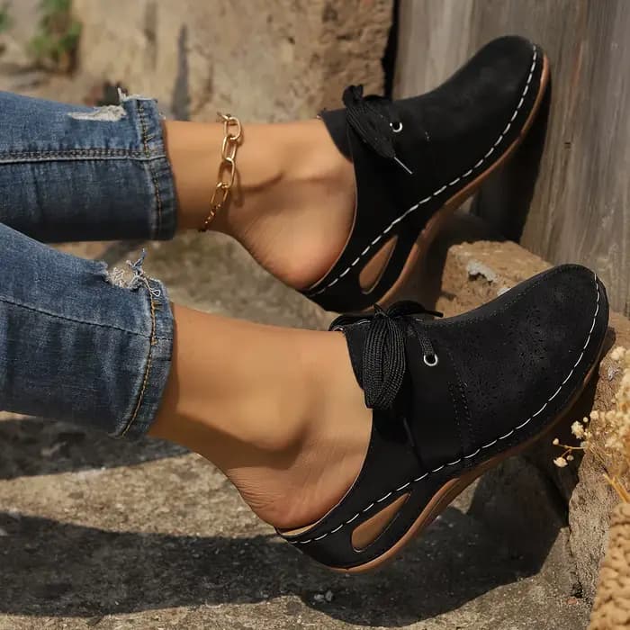 Sandales élégantes à talons compensés de couleur unie pour femmes – Chaussures à plateforme confortables à enfiler avec tige en simili cuir et semelle en caoutchouc