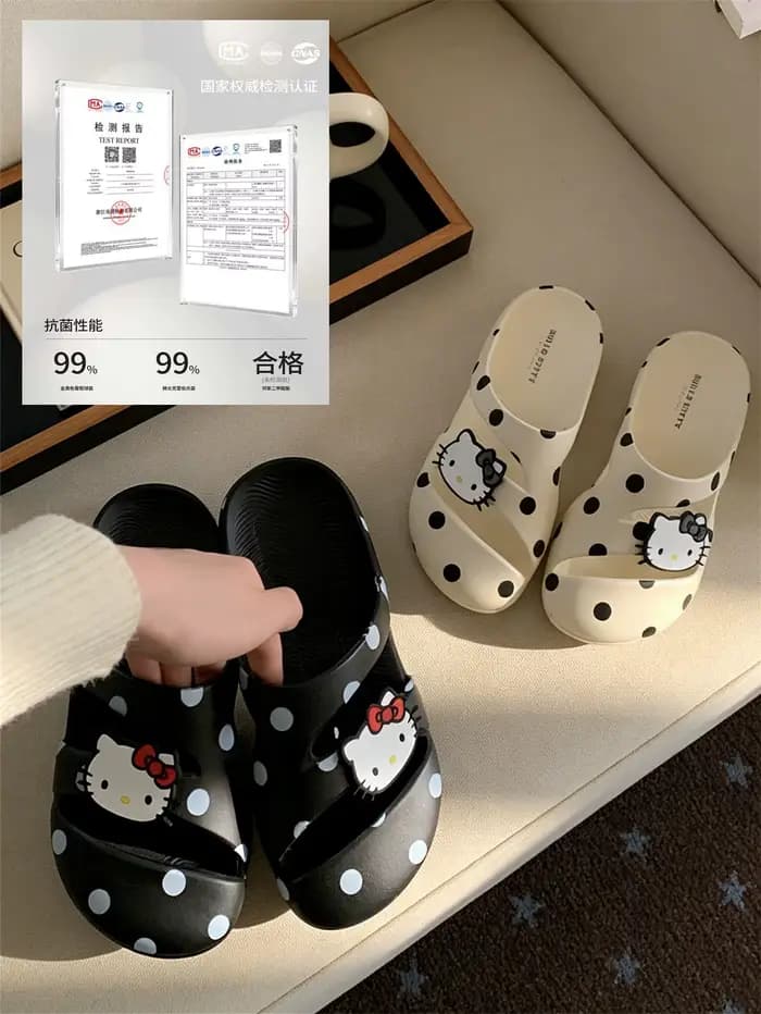 Sandales et pantoufles d'extérieur HelloKitty pour femme, été, mignonnes, antidérapantes, pour la natation, la plage, chaussures à trous.