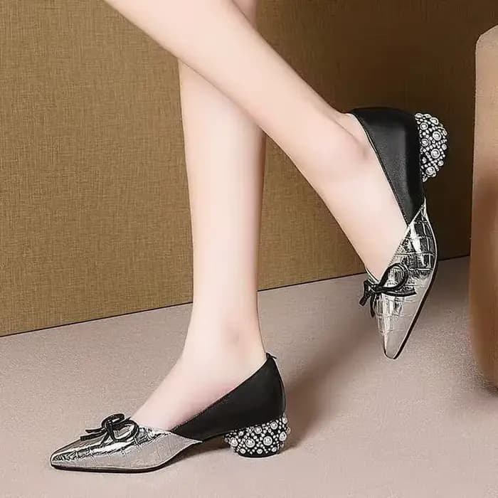 Chaussures à talons simples pour femmes