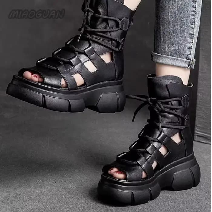 Mode nouvelles Sandales romaines chaussures à plate-forme compensée évidé respirant Femmes