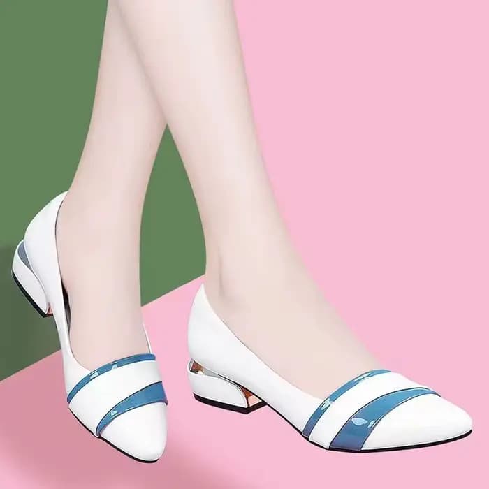 Escarpins en cuir à talons carrés pour femmes