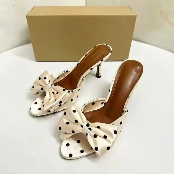 Sandales à talons aiguilles 2026 Printemps-Été Nouveauté Confortables et Polyvalentes à Bout Rond Ouvert