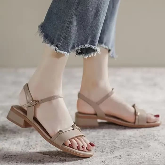 Sandales pour femmes été 2025 dames chaussures perle chaussures sandale H en offre Original chaussures décontractées luxe concepteur corée le meilleur