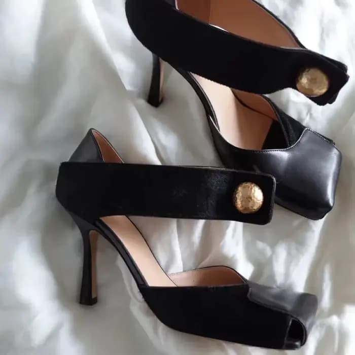 Designer de luxe sandales Sexy pompes femme gladiateur bout carré robe de soirée chaussures Style de rue marque talons
