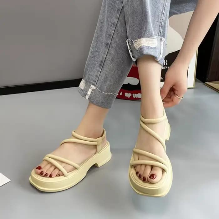 Sandales de plage confortables à l'offre elles souples pour femmes