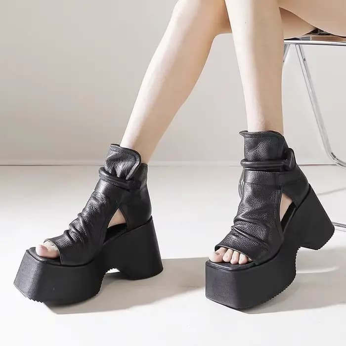 Sandales compensées à plateforme pour femme – Nouvelle collection été 2026 – Tendance