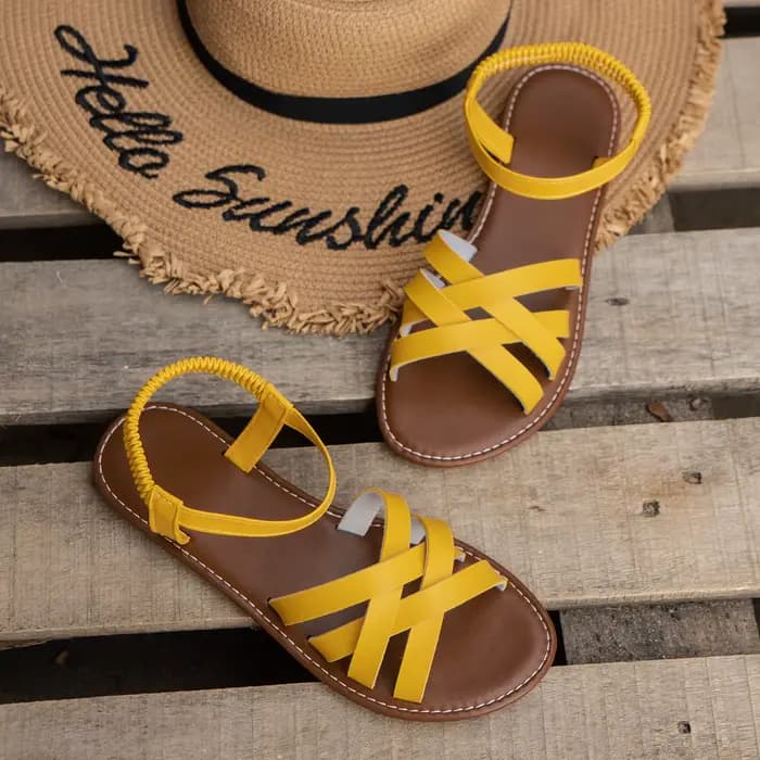 Chaussures pour femmes 2024 été nouvelles femmes sandales plates bas sandales à sangle romaine avec semelles en caoutchouc antidérapantes dames Sandalia quotidienne