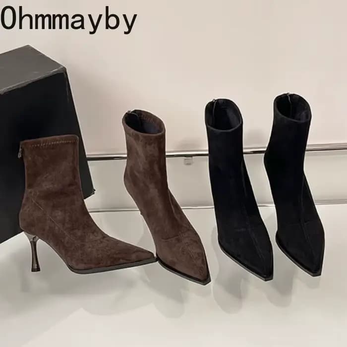 Bottines à talons hauts et bout pointu pour femme