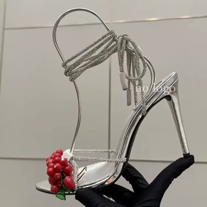 Nouvelles sandales d'été rétro à talon fin et bout pointu pour femme