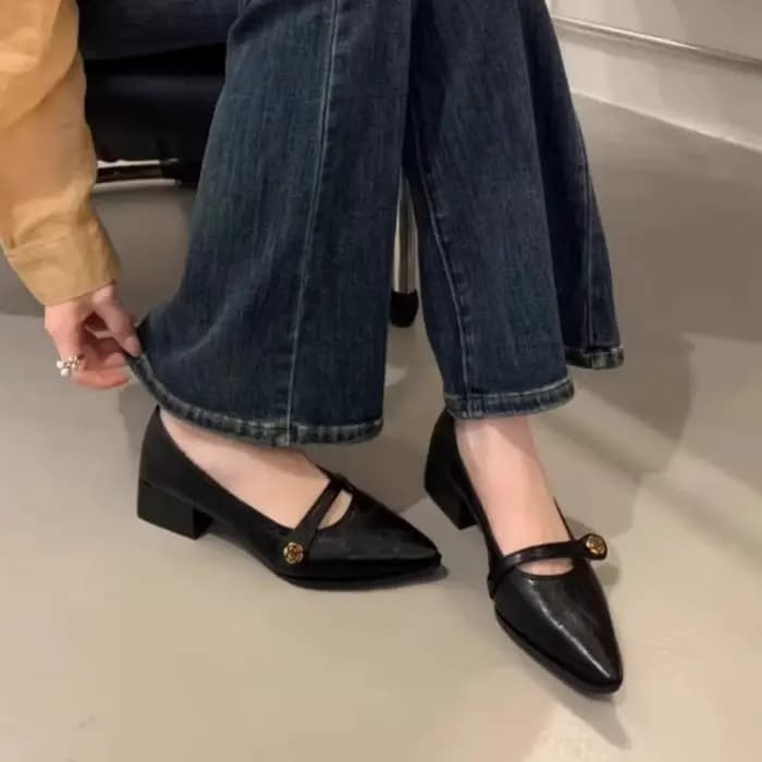 Escarpins Mary Jane à Talon Bloc Vintage Français 2026 Nouveaux - Bout Pointu Boucle Camélia