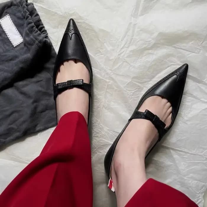 Nouvelles Chaussures Femme 2026 – Élégantes Chaussures Décontractées Françaises pour Femme, Chaussures Plates à Bout Pointu avec Nœud Exquis, Chaussures de Créateur, Zapatos Mujer