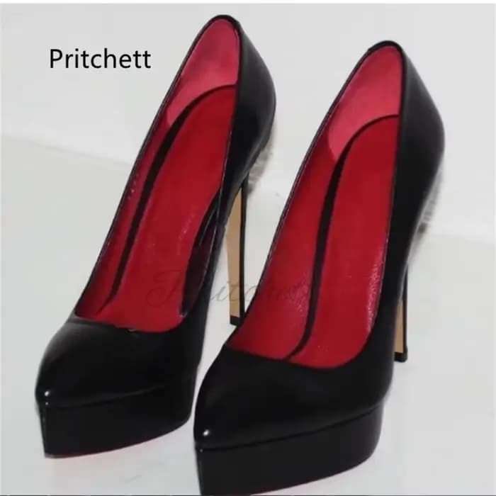 Escarpins noirs en cuir à talons hauts pour femmes