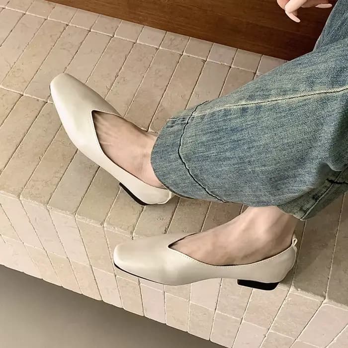 SUOJIALUN Nouvelle Collection Printemps 2026 Chaussures Plates pour Femme, Style Mocassins à Enfiler