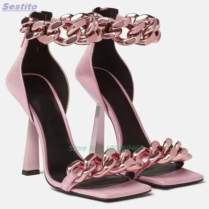 Sandales à talons aiguilles en métal avec chaîne épaisse, bout carré, fermeture éclair arrière, brid
