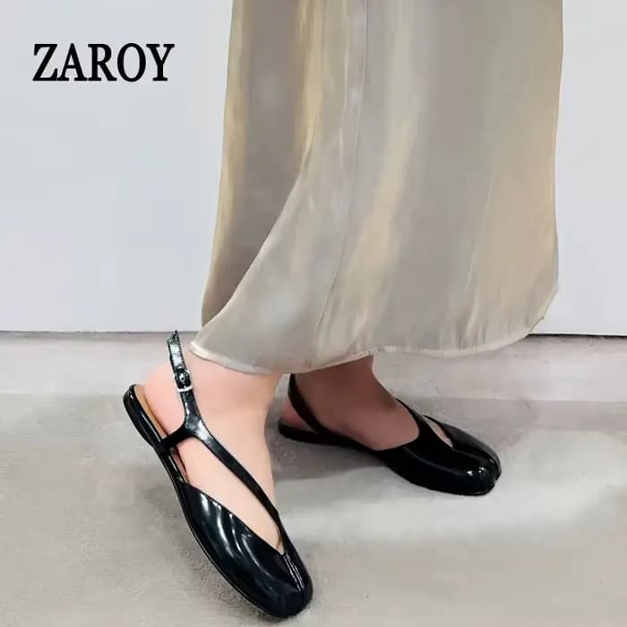 ZAROY Élégantes Sandales Tabi à bout fendu Mary Jane, Talons carrés hauts, Escarpins à bride croisée