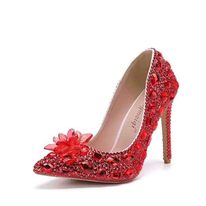Talons hauts mariage femmes chaussures diamant pompes cendrillon cristal chaussures strass bout poin