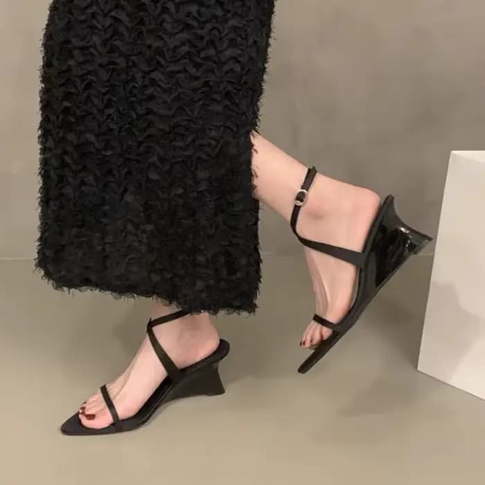 SUOJIALUN Nouvelle Collection Été 2026 Sandales Femme Tendance à Bride Fine