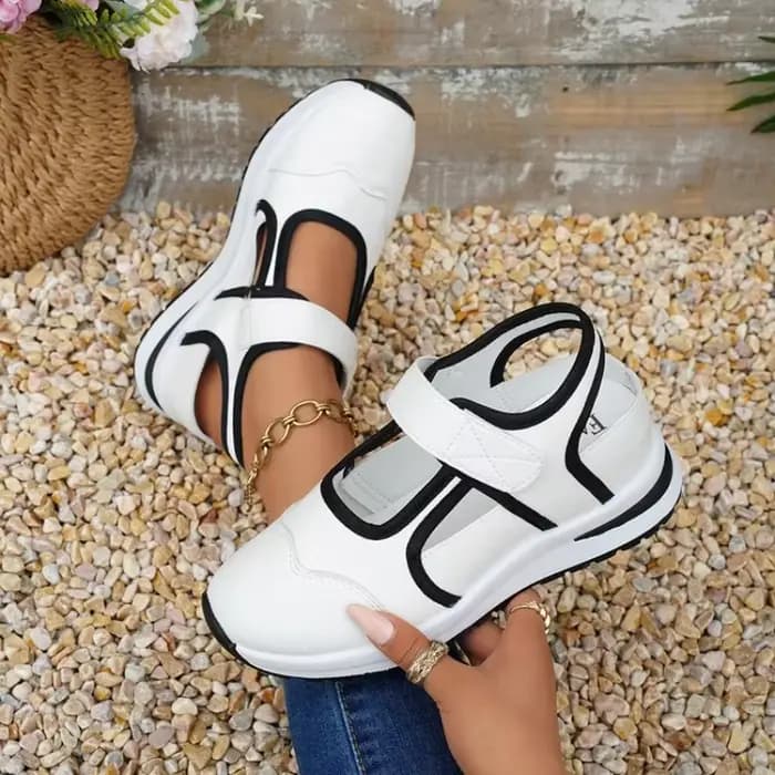 Sandales compensées respirantes pour femmes, nouvelle collection été 2026, mode creuse, chaussures de marche décontractées antidérapantes pour l'extérieur, confortables