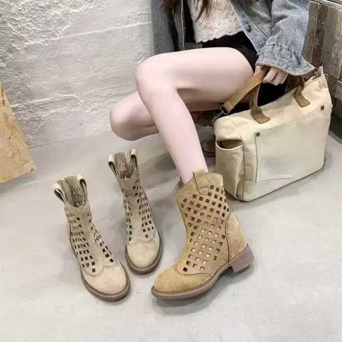 Sandales creuses tendance 2026, nouvelle collection printemps, à bout rond, respirantes, à plateforme, polyvalentes, style bottes western cool