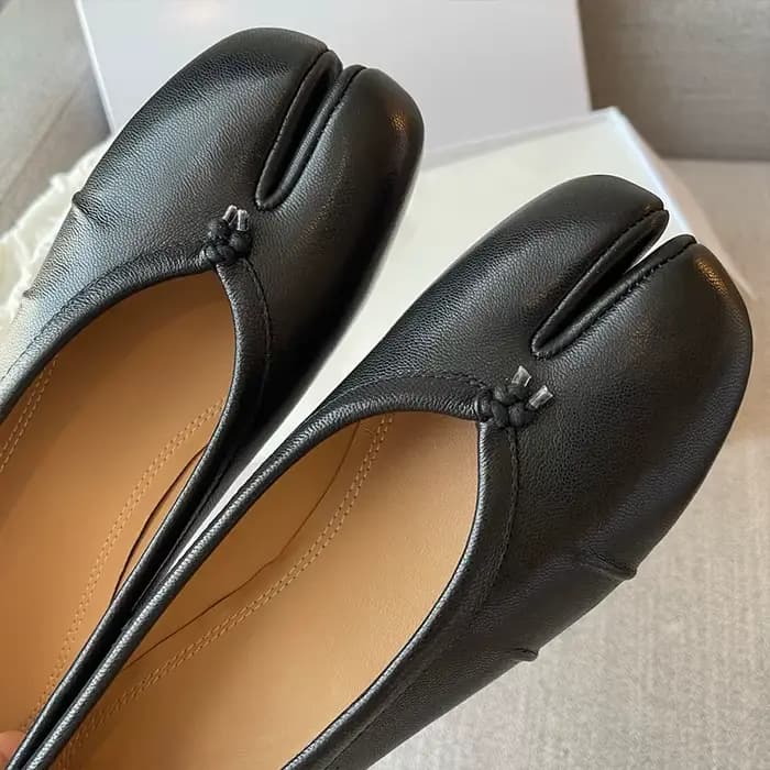 Sandales dorées à talons hauts pour femmes 2026 – Nouveauté mode