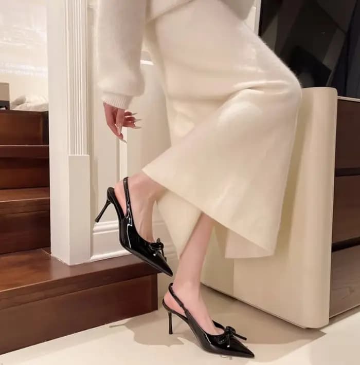 Sandales à talons hauts à bout pointu pour femmes
